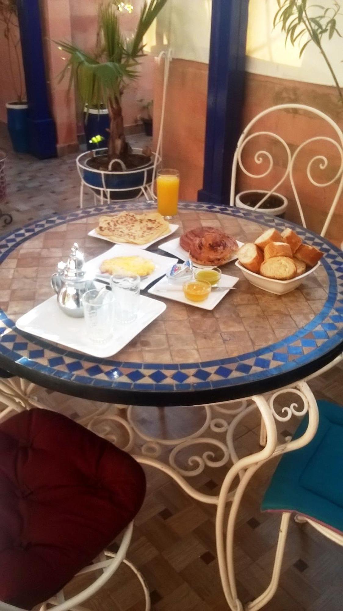 Riad Tamazouzte Hotel มาร์ราเกช ภายนอก รูปภาพ