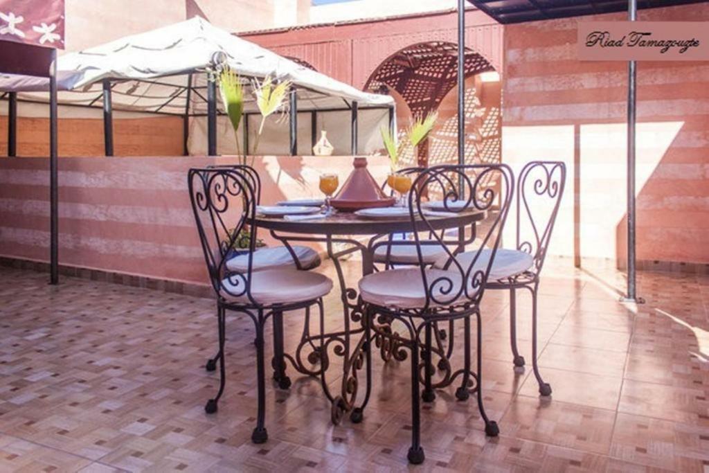 Riad Tamazouzte Hotel มาร์ราเกช ภายนอก รูปภาพ